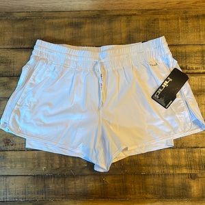 Hind White Short SZ Large NWT